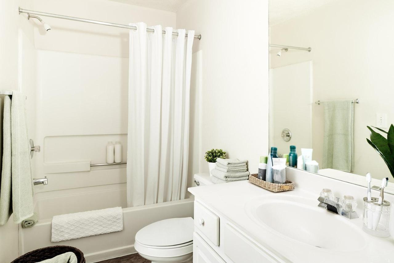 Intown Suites Extended Stay San Antonio Tx - Airport Екстер'єр фото