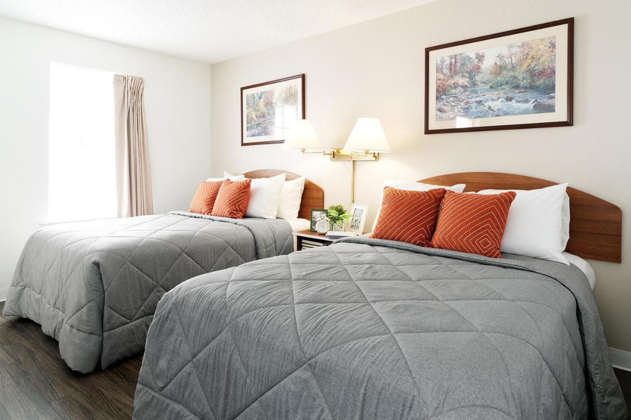 Intown Suites Extended Stay San Antonio Tx - Airport Екстер'єр фото